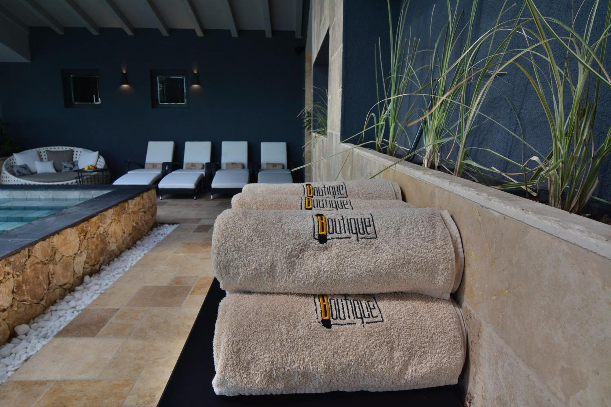 Boutique Hotel By Blacksearama Balcic Exterior foto